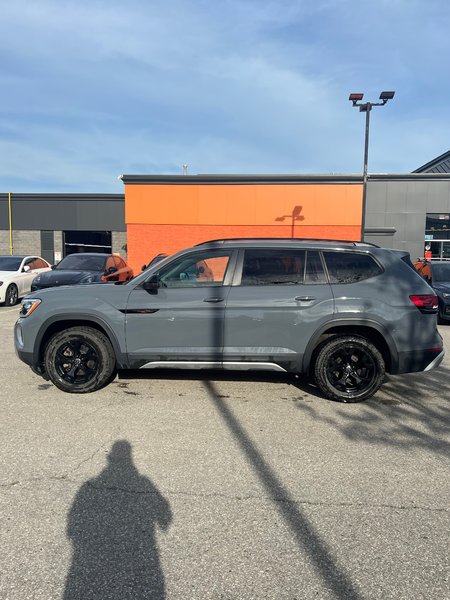 Vehicle Image 2024 Volkswagen Atlas