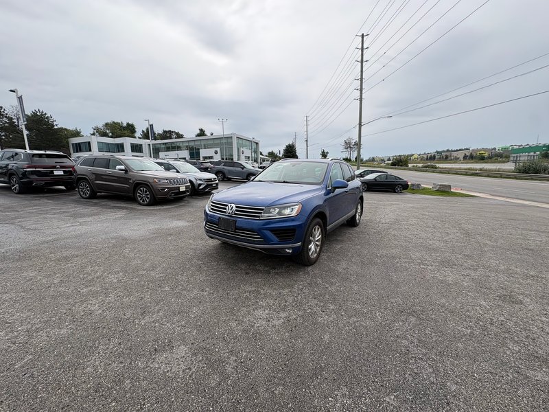 Vehicle Image 2016 Volkswagen Touareg