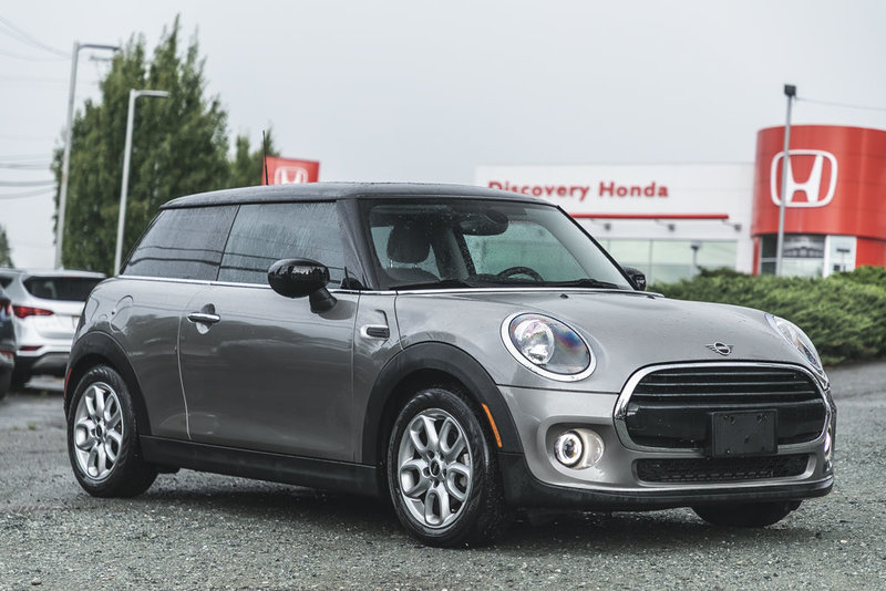Vehicle Image 2021 MINI 3 Door