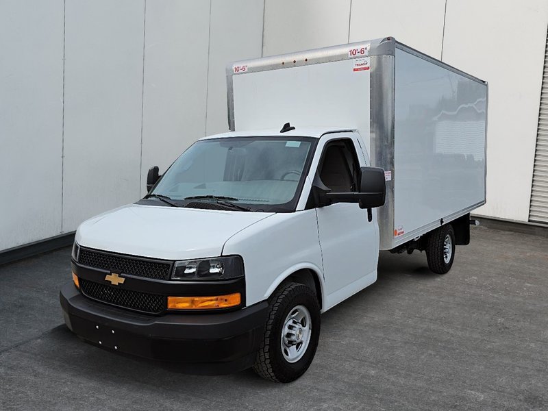 Vehicle Image 2025 Chevrolet Express Commercial Cutaway