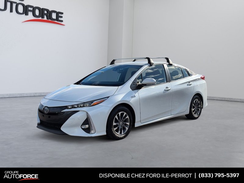Vehicle Image 2022 Toyota Prius Prime