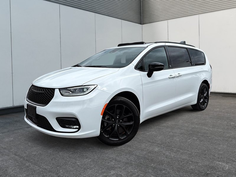 Image du véhicule Chrysler Pacifica 2024