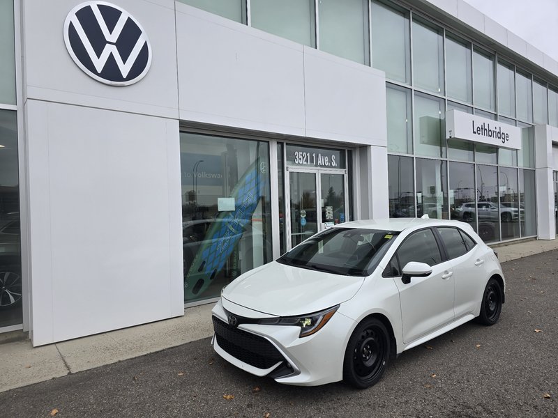Vehicle Image 2020 Toyota Corolla Hatchback