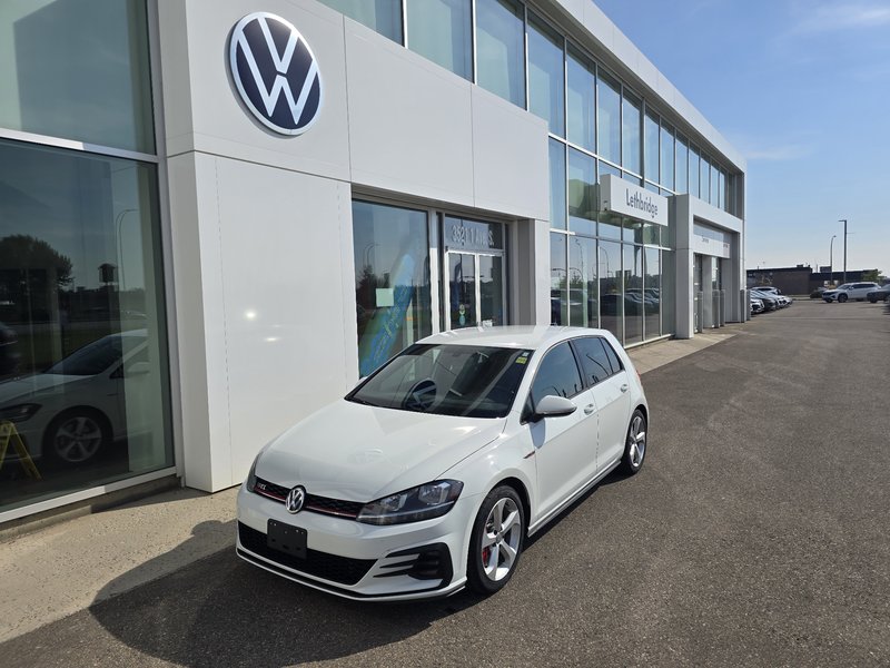 Vehicle Image 2018 Volkswagen Golf GTI