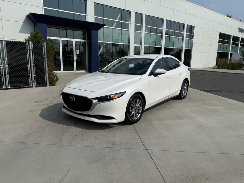 Image du véhicule Mazda Mazda3 2022