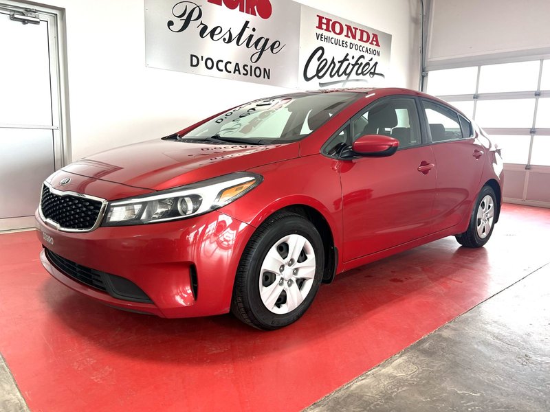 Vehicle Image 2017 Kia FORTE LX