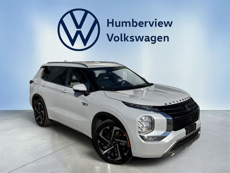 Vehicle Image 2023 Mitsubishi Outlander PHEV