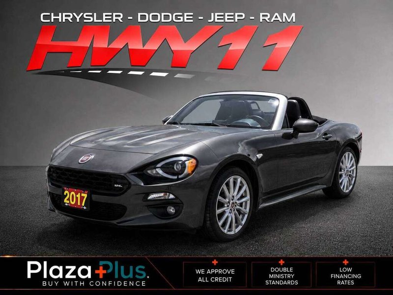 Vehicle Image 2017 Fiat 124 Spider