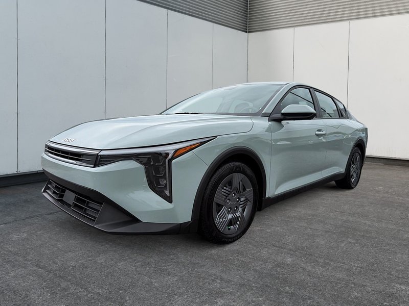 Vehicle Image 2025 Kia K4