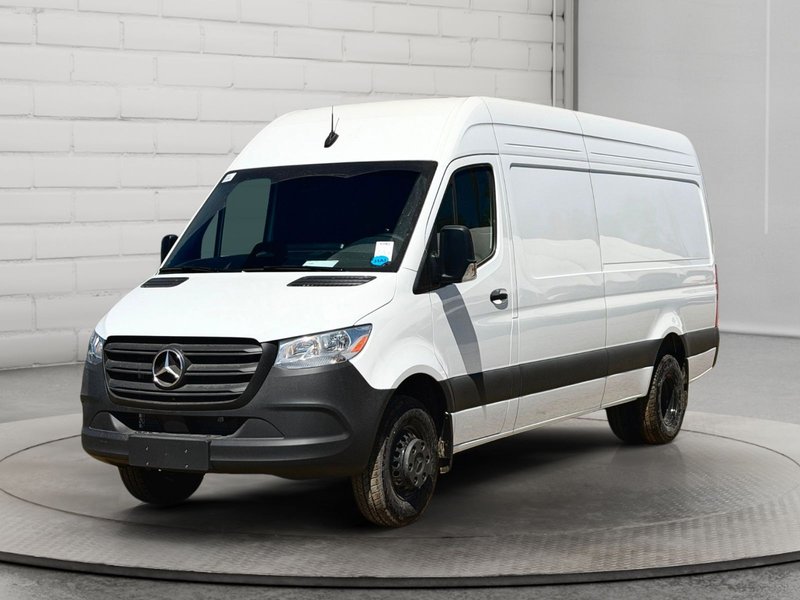 Vehicle Image 2026 Mercedes-Benz Sprinter 2500