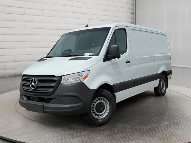 Vehicle Image 2026 Mercedes-Benz Sprinter 2500
