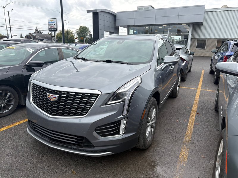 Vehicle Image 2022 Cadillac XT5 AWD