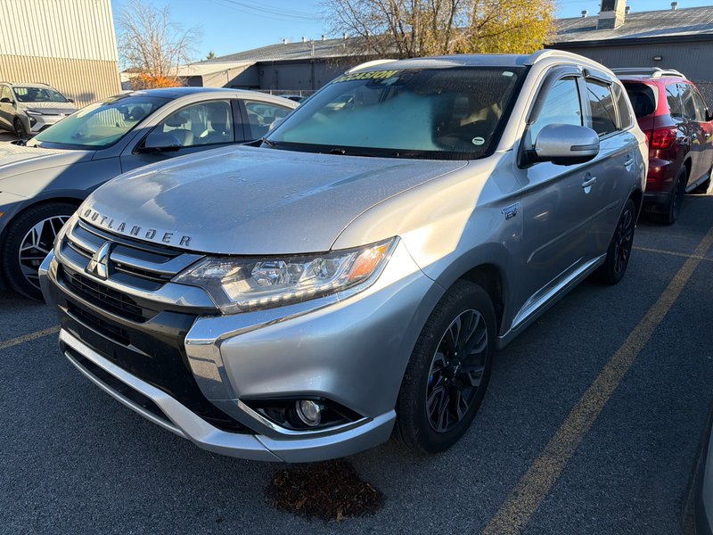 Vehicle Image 2018 Mitsubishi OUTLANDER S-AWC GT