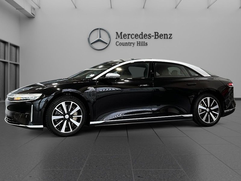 Vehicle Image 2022 Lucid Air