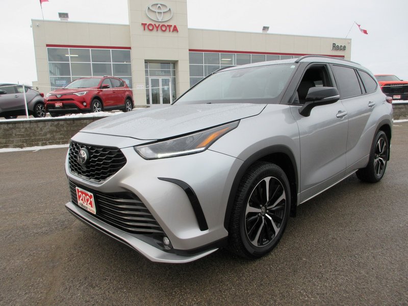 Vehicle Image 2021 Toyota Highlander