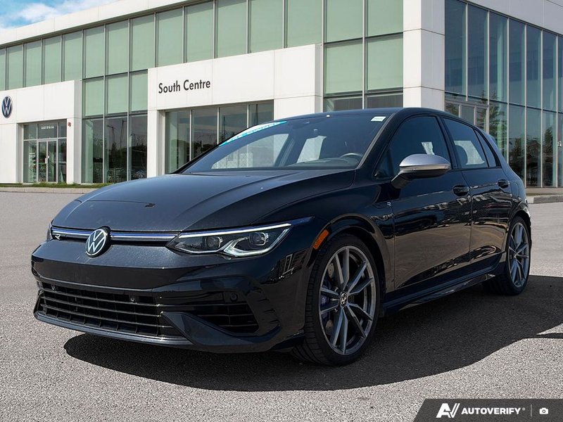 Vehicle Image 2024 Volkswagen Golf R