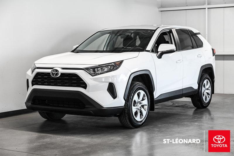 Vehicle Image 2022 Toyota RAV4