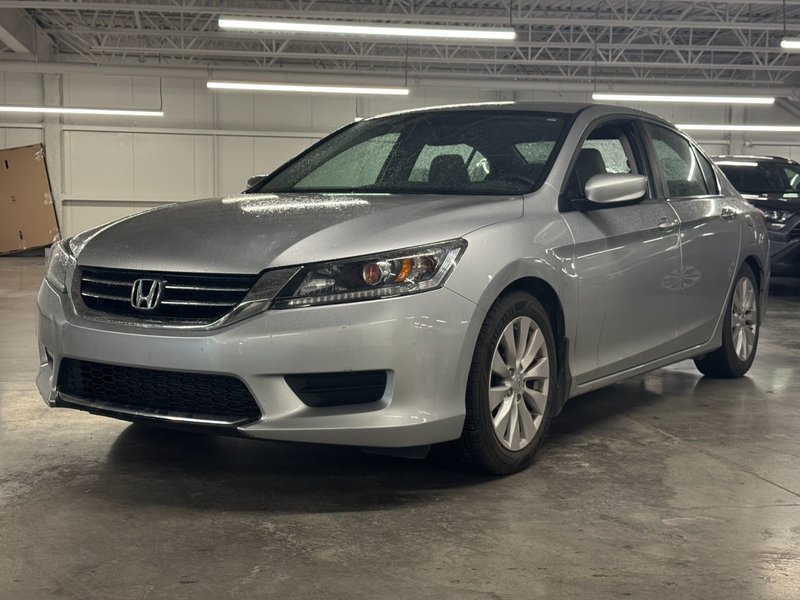 Vehicle Image 2013 Honda Accord Sedan