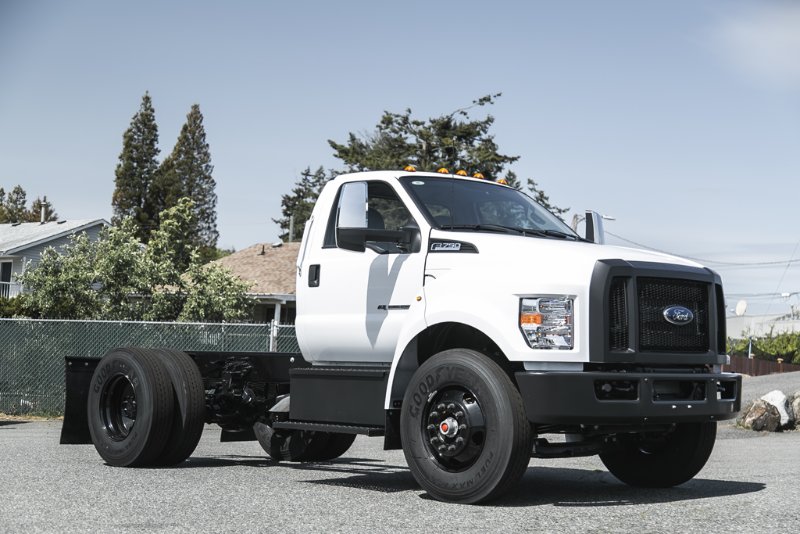 Vehicle Image 2026 Ford Super Duty F-750 Straight Frame