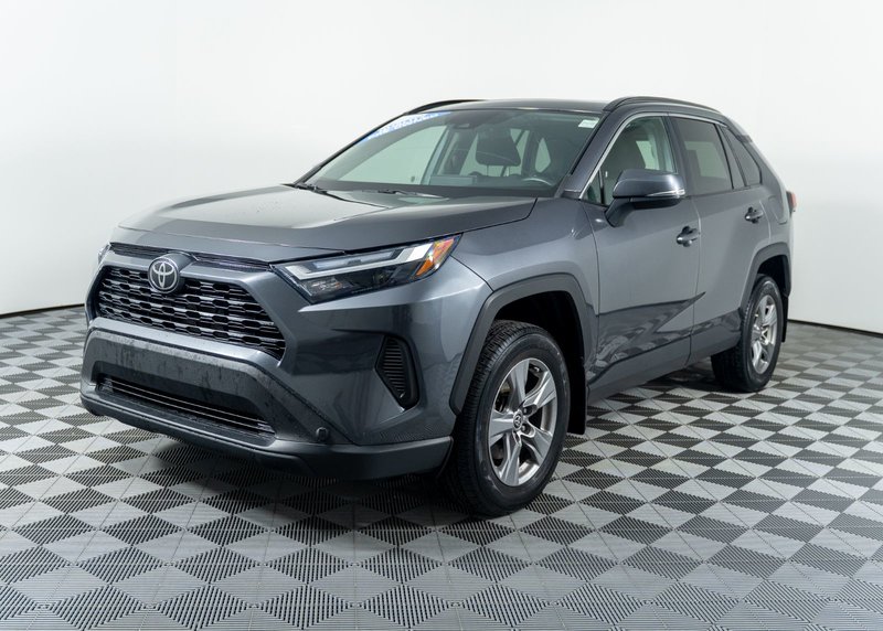 Vehicle Image 2022 Toyota RAV4