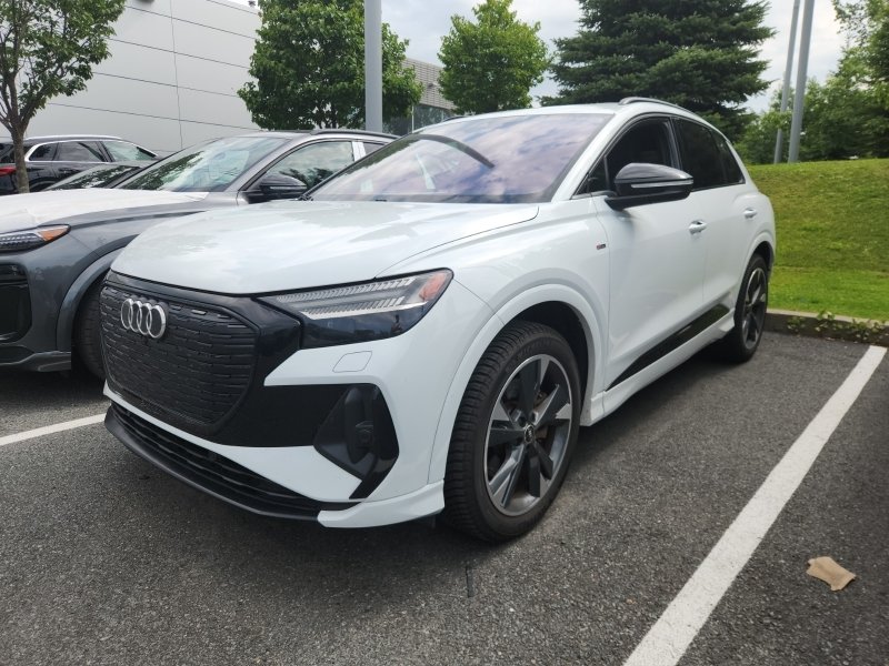 Vehicle Image 2022 Audi Q4 e-tron