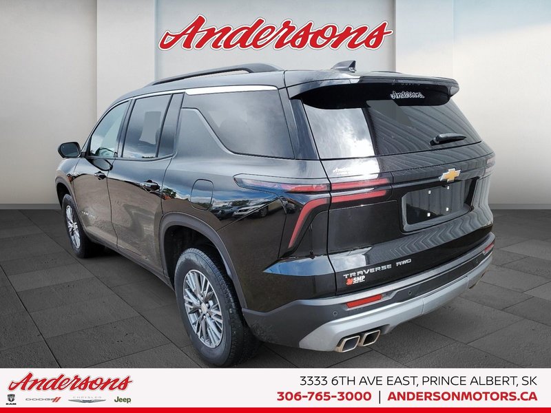 2024 Chevrolet Traverse LT