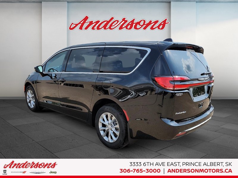 2025 Chrysler Pacifica SELECT AWD