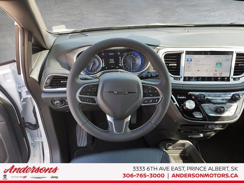 2025 Chrysler Pacifica SELECT AWD