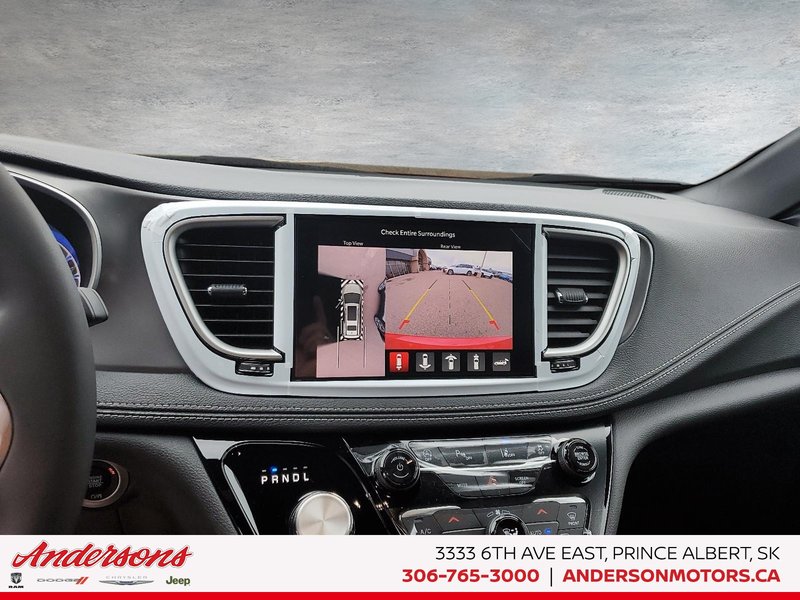 2026 Chrysler PACIFICA SELECT AWD Uconnect Theater / 360 Camera / Premium Alpine Sound