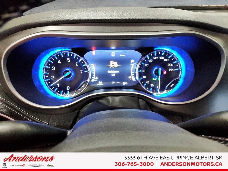 2027 Chrysler Pacifica SELECT AWD 3.6L V6 / Stow 'n Go / 360 Camera / ParkSense Assist