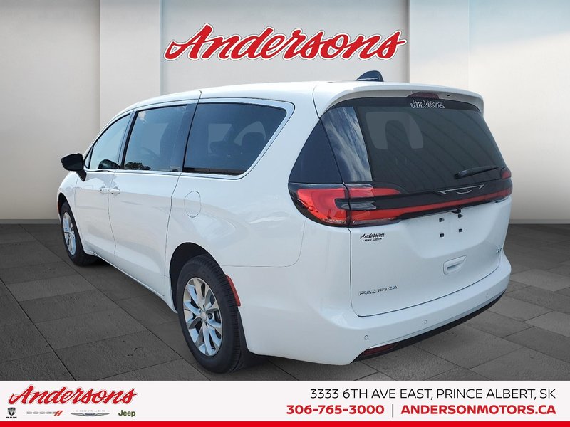 2027 Chrysler Pacifica Select Parksense / Rear HVAC / Heated Seats