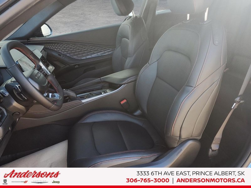 2026 Dodge Charger 2-Doors R/T PLUS 3.0L Hurricane Twin-Turbo / Head-Up Display / 16-inch Driver Display