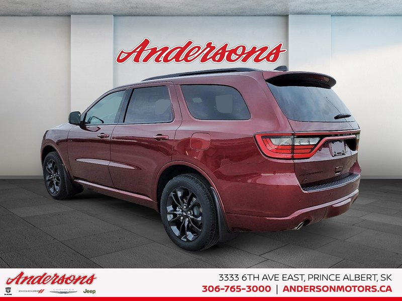 2026 Dodge Durango PLUS Blacktop Package / Heated & Ventilated Seats / AWD
