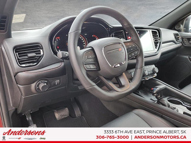 2026 Dodge Durango PLUS Blacktop Package / Heated & Ventilated Seats / AWD