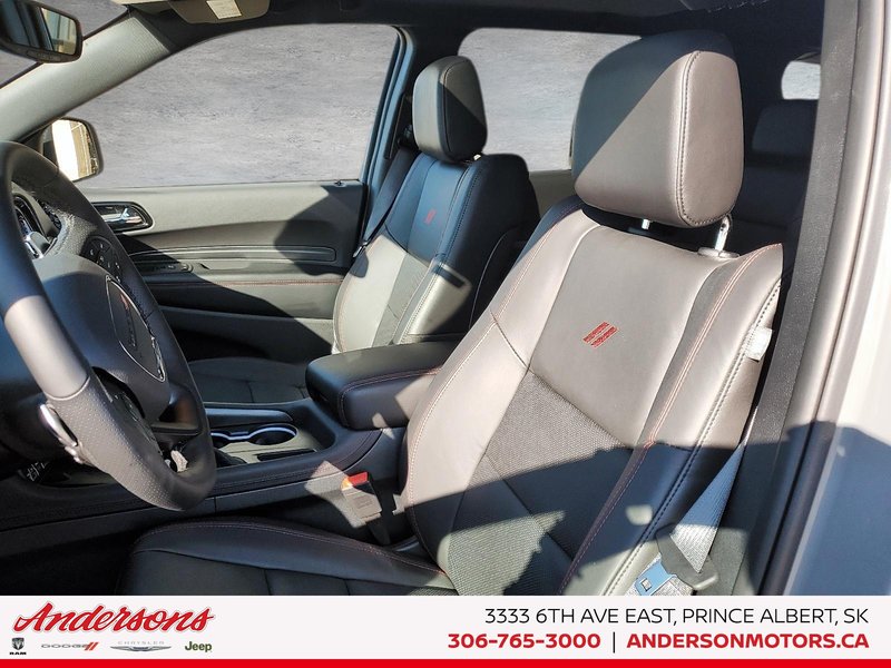 2026 Dodge DURANGO PLUS Blacktop Package / Heated & Ventilated Seats / Trailer Control