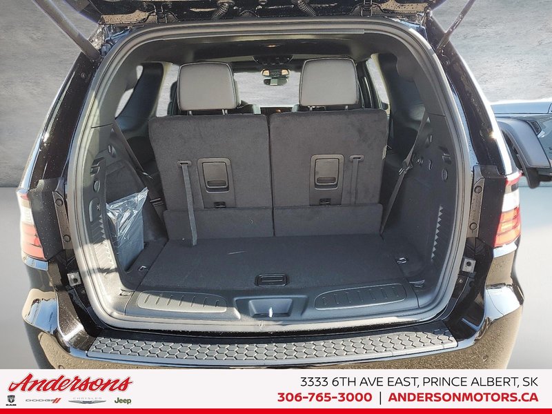 2026 Dodge Durango PLUS Blacktop Redline Package / SRT Seats / Advanced Safety