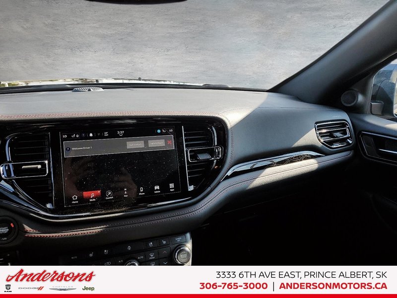 2026 Dodge Durango PLUS Blacktop Redline Package / SRT Seats / Advanced Safety