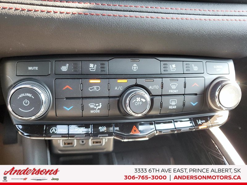 2026 Dodge Durango PLUS Blacktop Redline Package / SRT Seats / Advanced Safety