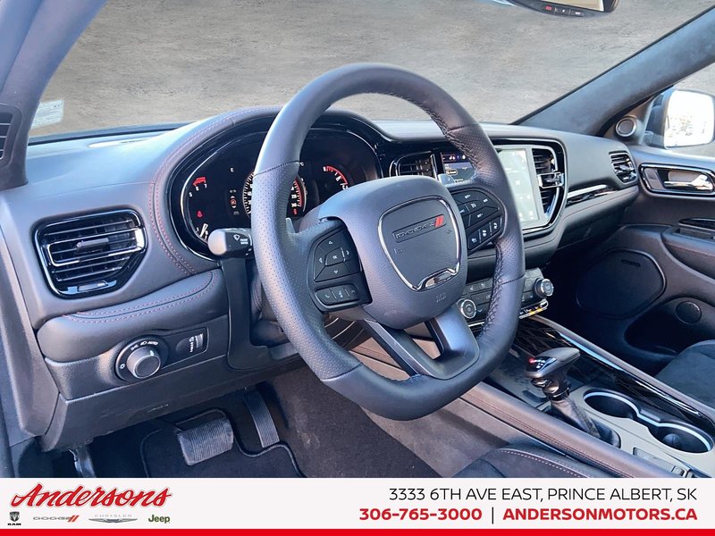 2026 Dodge Durango R/T PLUS HEMI V8 Engine / Blacktop Redline Package / McIntosh Audio