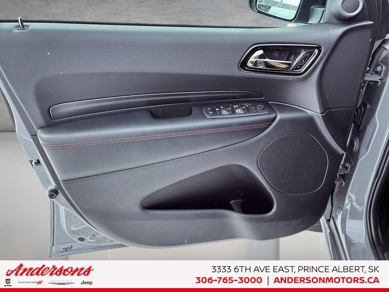 2026 Dodge Durango GT PLUS 3.6L Pentastar V6 / Uconnect 5 NAV with 10.1-inch Display / Blacktop Package
