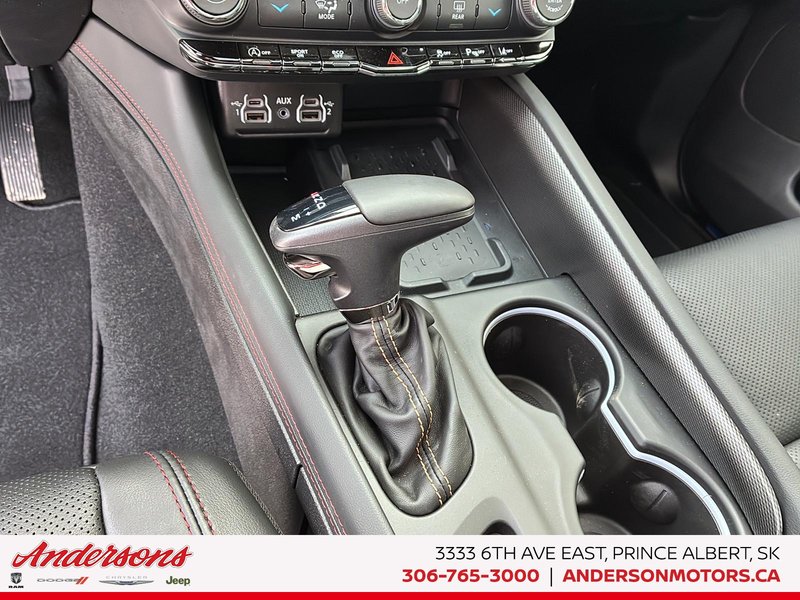 2026 Dodge Durango GT PLUS 3.6L Pentastar V6 / Uconnect 5 NAV with 10.1-inch Display / Blacktop Package