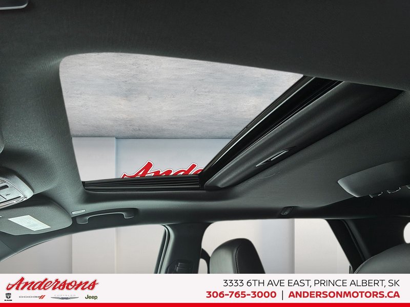 2026 Dodge Durango GT PLUS 3.6L Pentastar V6 / Uconnect 5 NAV with 10.1-inch Display / Blacktop Package