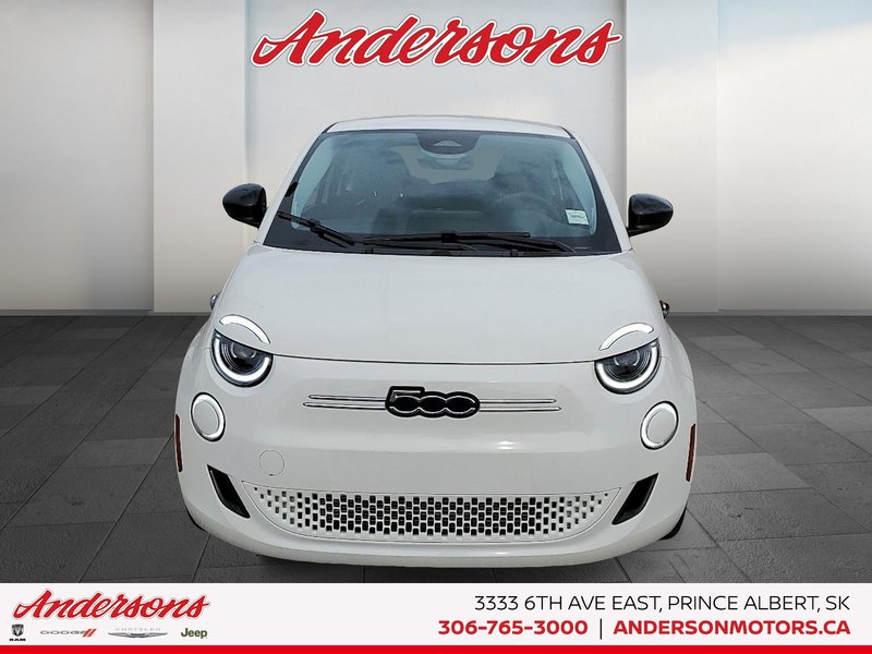 2025 Fiat 500e RED