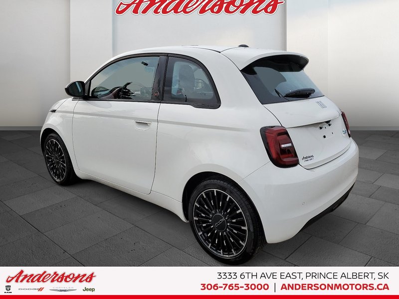 2025 Fiat 500e RED