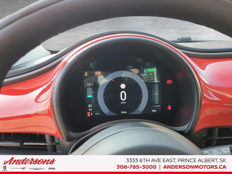 2025 Fiat 500e RED All-Electric / GPS Navigation / Heated Seats