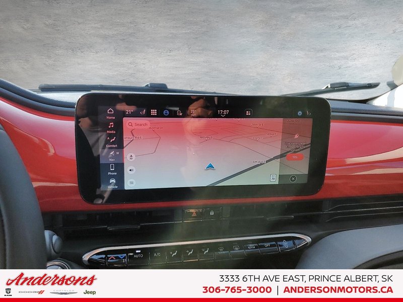 2025 Fiat 500e RED All-Electric / GPS Navigation / Heated Seats