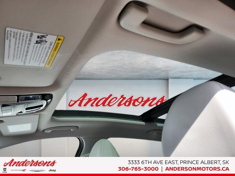 2024 Hyundai Tucson Hybrid Ultimate 1.6L Turbo Hybrid / Panoramic Roof / Ventilated Leather Seats