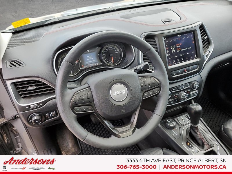 2023 Jeep Cherokee Trailhawk