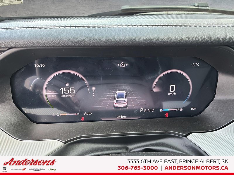 2026 Jeep Cherokee LAREDO Hybrid / Heated Seats & Steering Wheel / All-weather Floor Mats