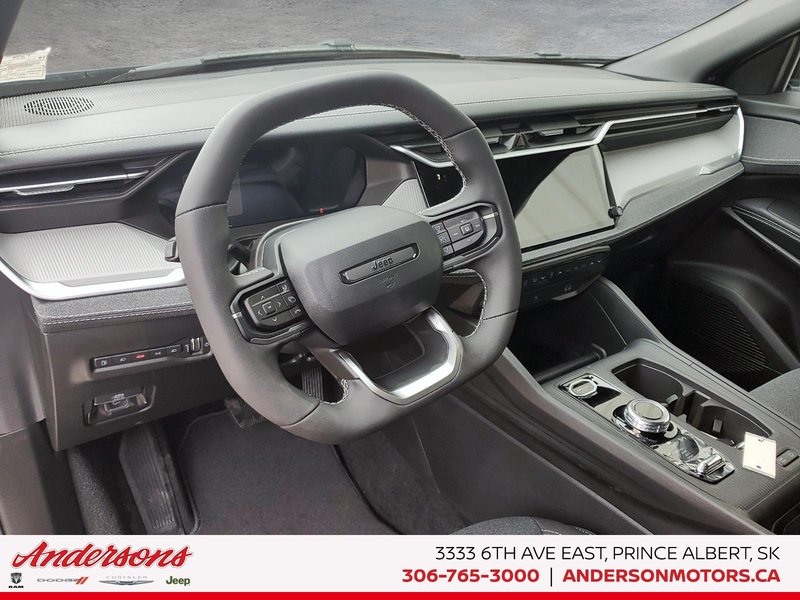 2026 Jeep Cherokee LAREDO Turbo Hybrid / Heated Seats & Wheel /  Up To 800km Range